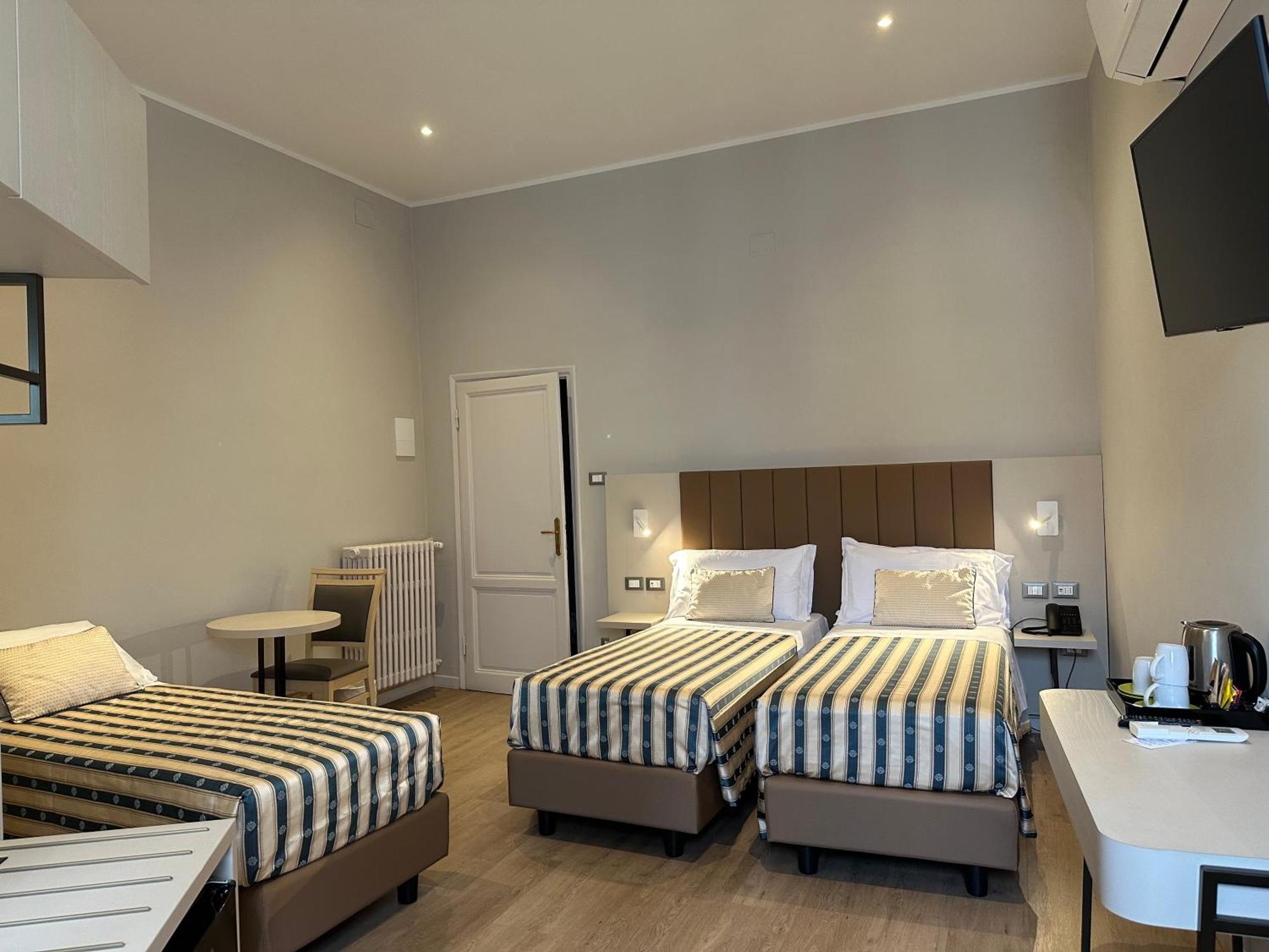 פירנצה Hotel Giappone מראה חיצוני תמונה